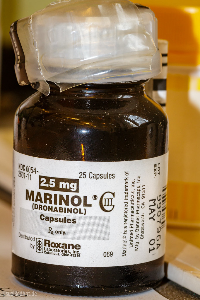 Photo of Marinol capules bottle.